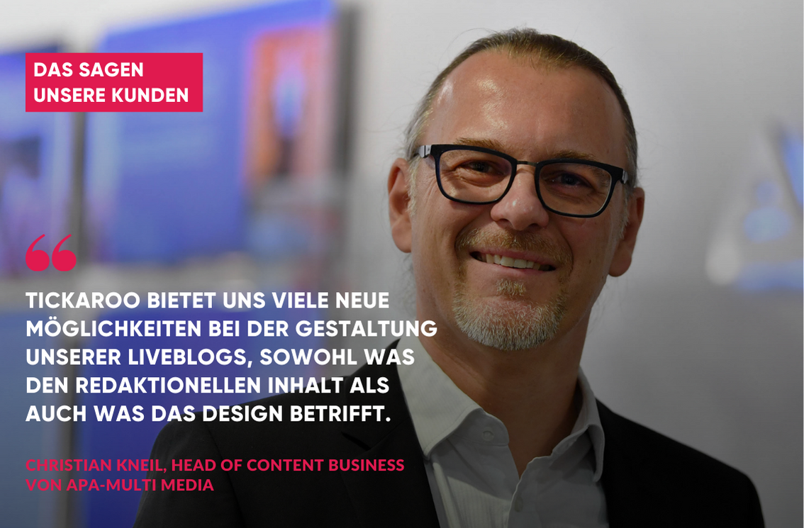 Christian Kneil, Head of Content Business von APA-Multi Media steht im Hauptsitz der APA und lächelt in die Kamera. 